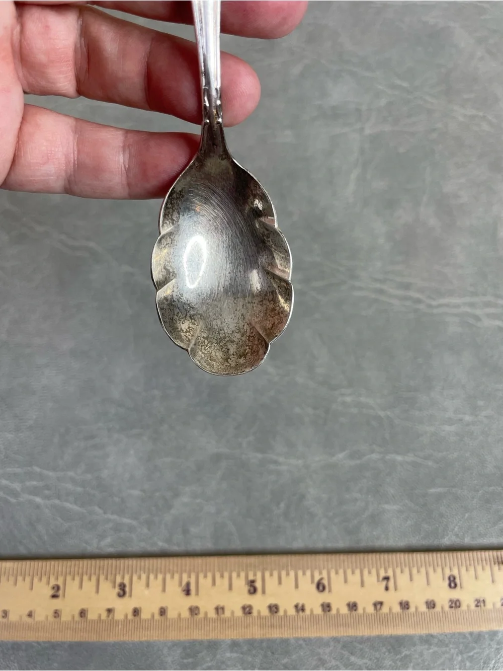 WM Rogers Vintage Silver-Plated Shell Sugar Spoon with Ornate Handle